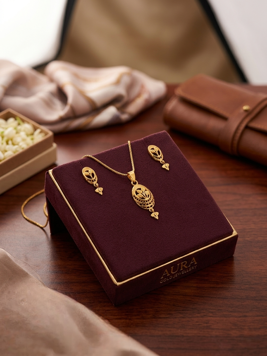 Gold pendant set and earrings for women