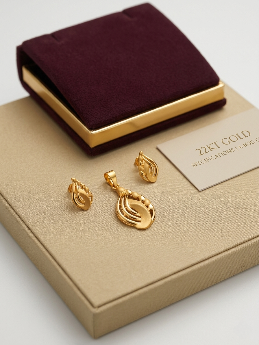 Gold pendant and earrings for women