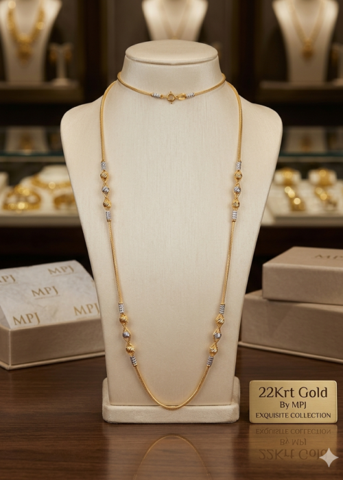 Gold necklace for ladies