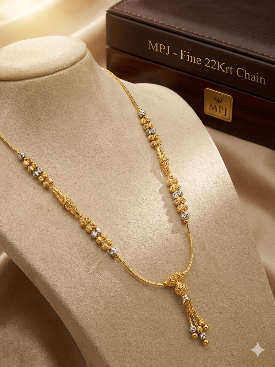 Gold necklace for ladies