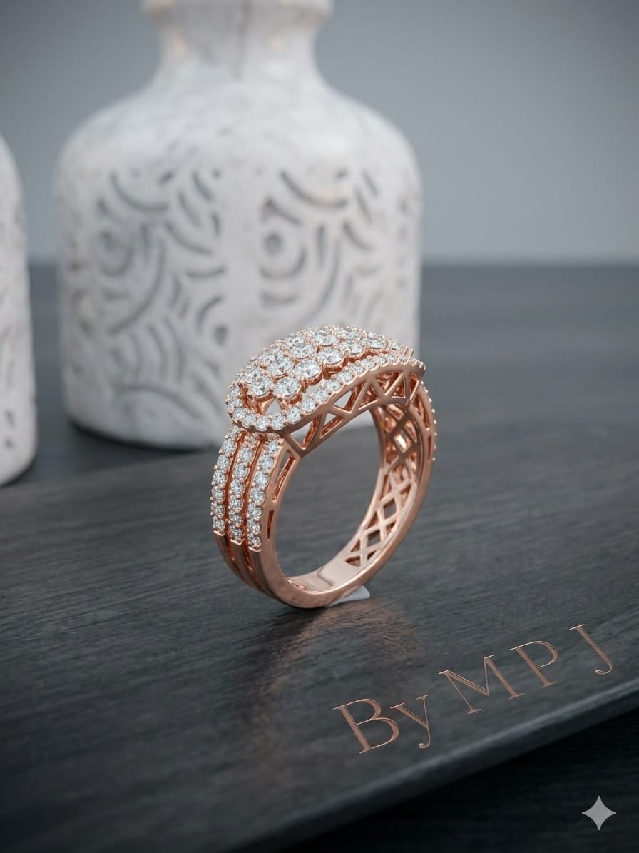 DIAMOND LADIES RING
