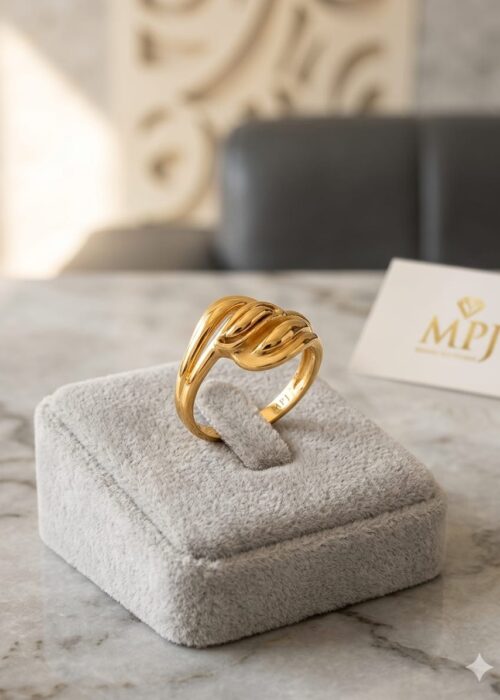 LADIES GOLD RING