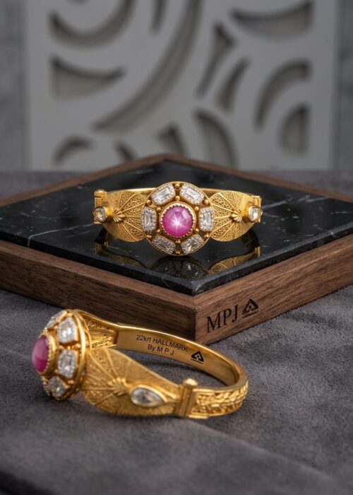 LADIES BRACELATE