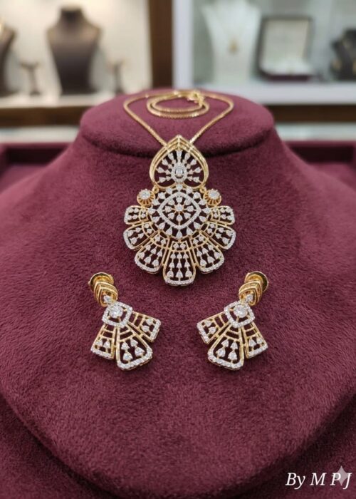 DIAMOND PENDANT SET