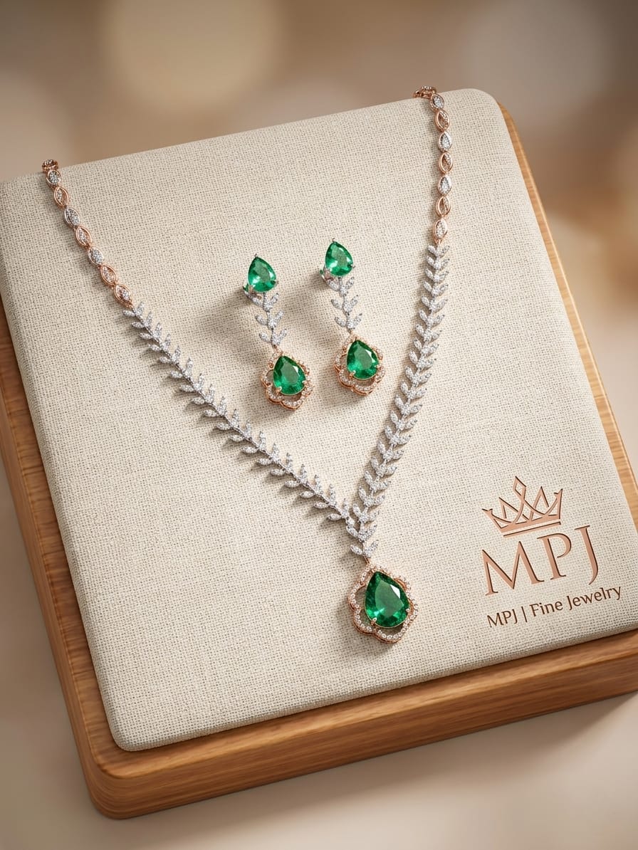 DIAMOND NECKLACE SET