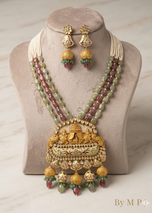 ANTIQUE KUNDAN PENDANT SET